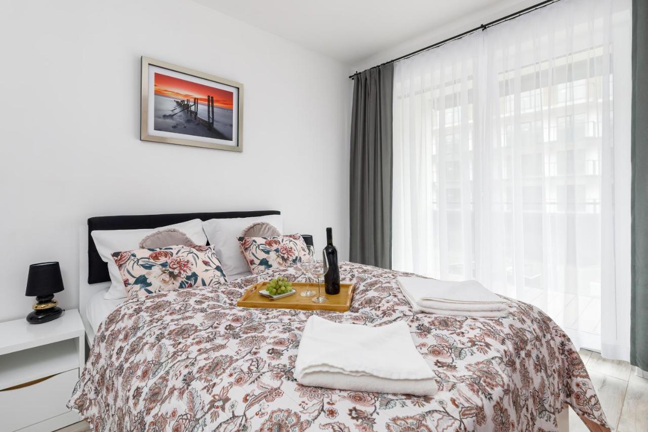 Wellness Resort Apartments Dziwnow Riverfront By Noclegi Renters Exteriör bild