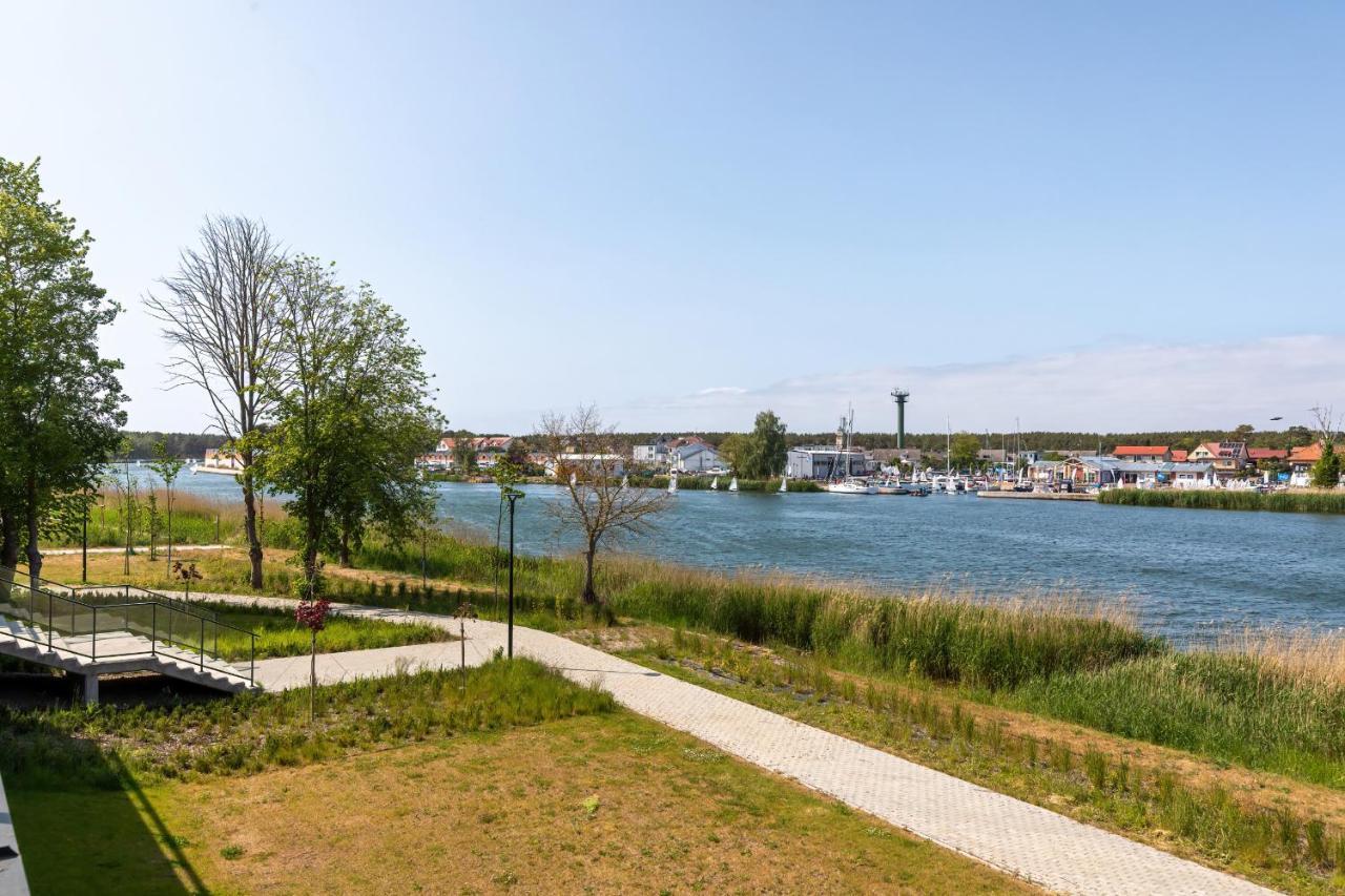 Wellness Resort Apartments Dziwnow Riverfront By Noclegi Renters Exteriör bild