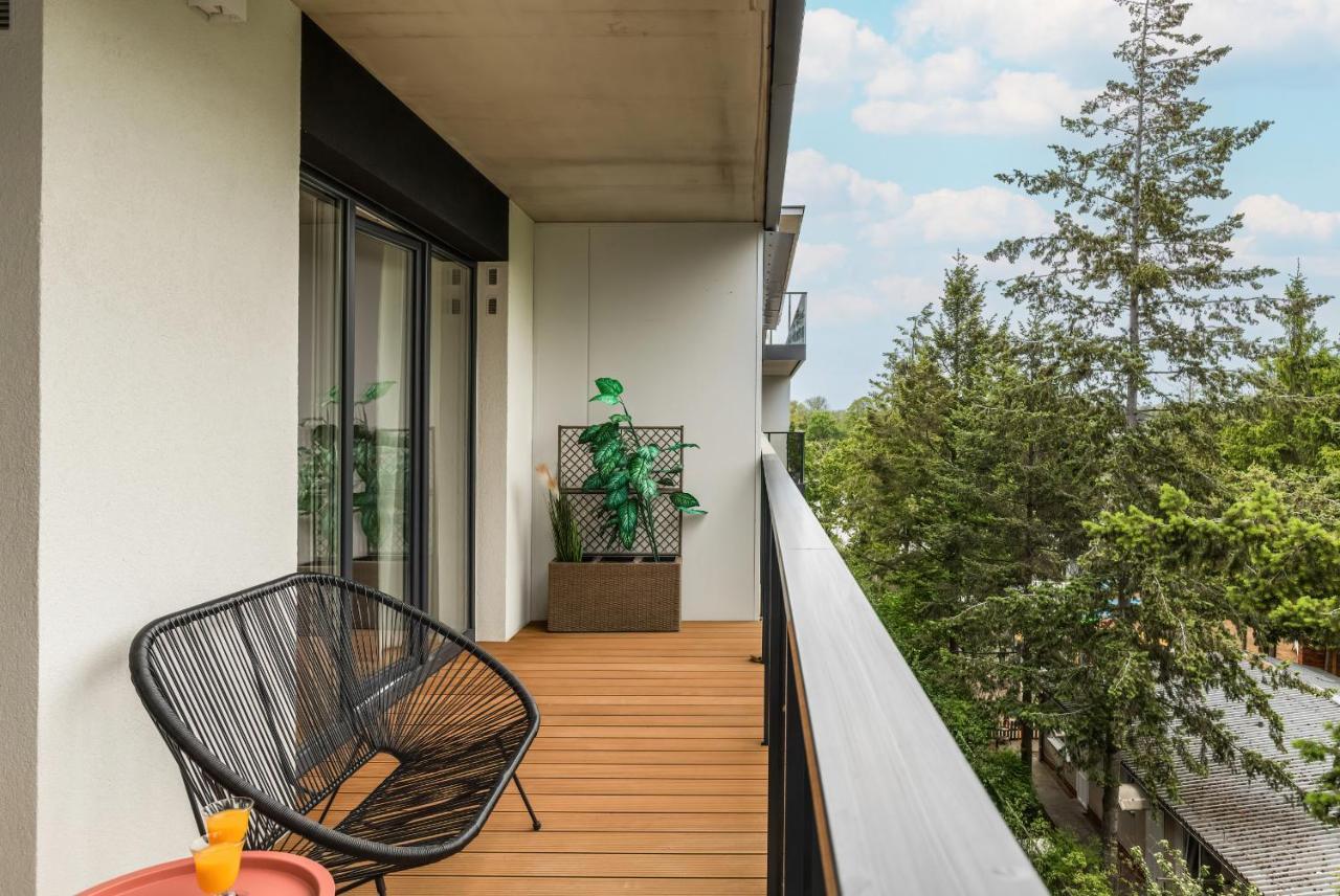 Wellness Resort Apartments Dziwnow Riverfront By Noclegi Renters Exteriör bild