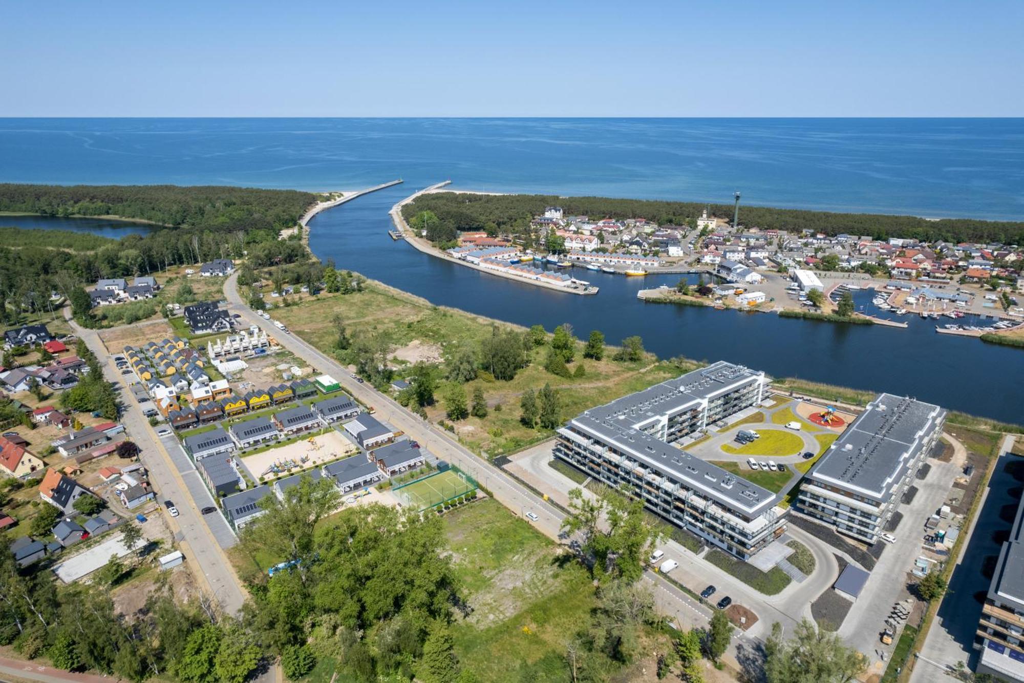 Wellness Resort Apartments Dziwnow Riverfront By Noclegi Renters Exteriör bild