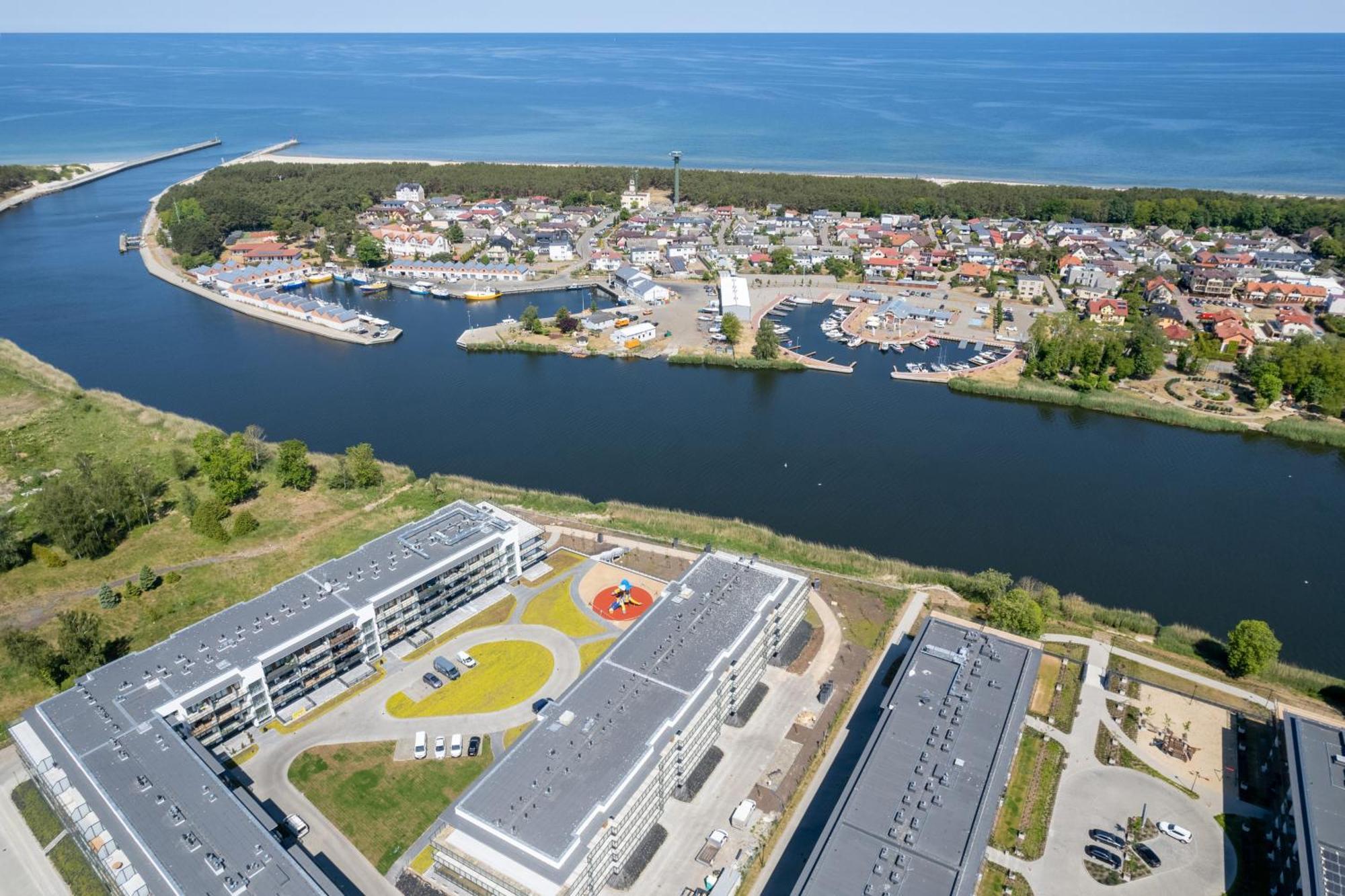 Wellness Resort Apartments Dziwnow Riverfront By Noclegi Renters Exteriör bild